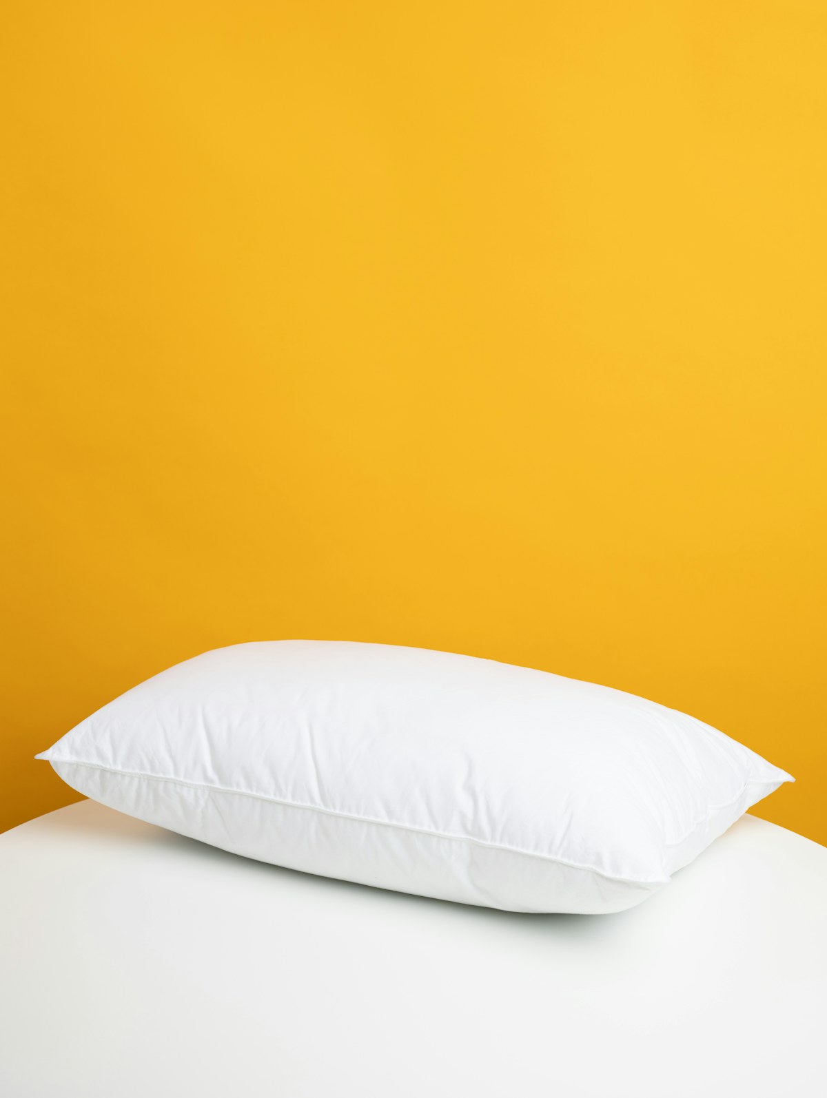What to Look for in a Pillow When You Wake Up Stiff