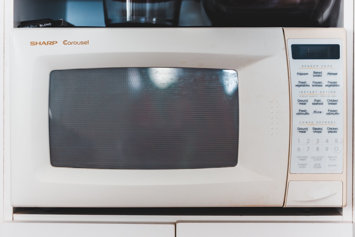 Buying a Toaster Oven: When It Can Replace Your Oven—and When It Can’t